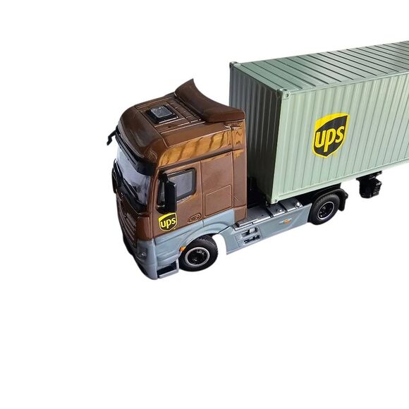 Mini GT 1:64 Mercedes-Benz Actros UPS Europe w/ 40ft Container MGT00705L - Picture 3 of 11